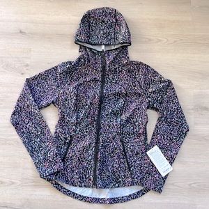 Lululemon Limited Edition SEAWHEEZE Mist Over Windbreaker Size 12